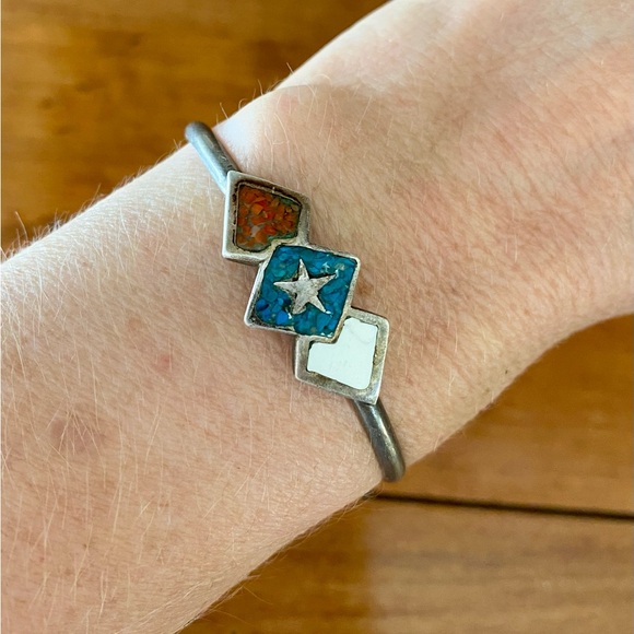 Native Jewelry - Vintage Native American Sterling Silver Turquoise Coral Bracelet size 6”